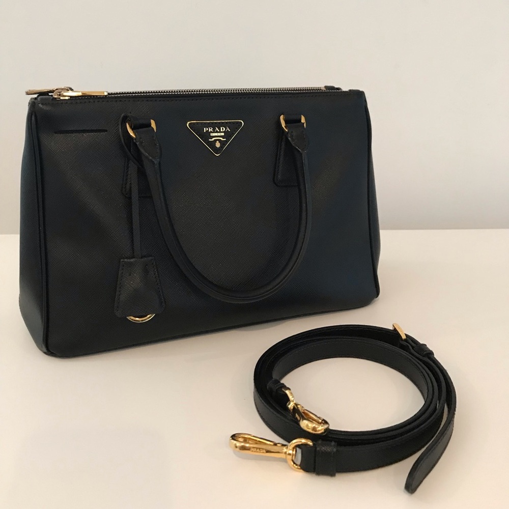 Prada bag 🌸perfect condition🌸